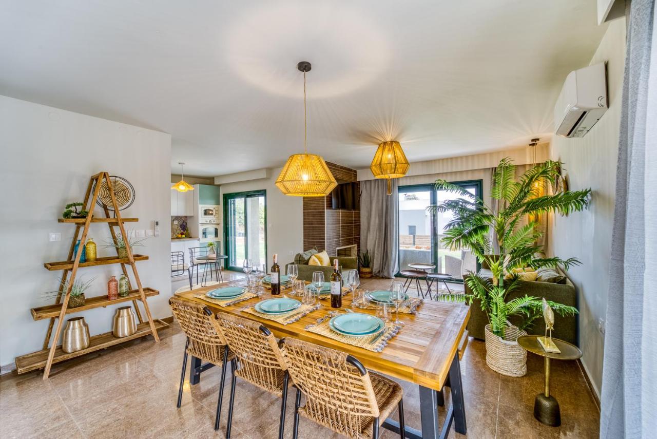 Heliophos Villa Aelia คิโอตาริ ภายนอก รูปภาพ