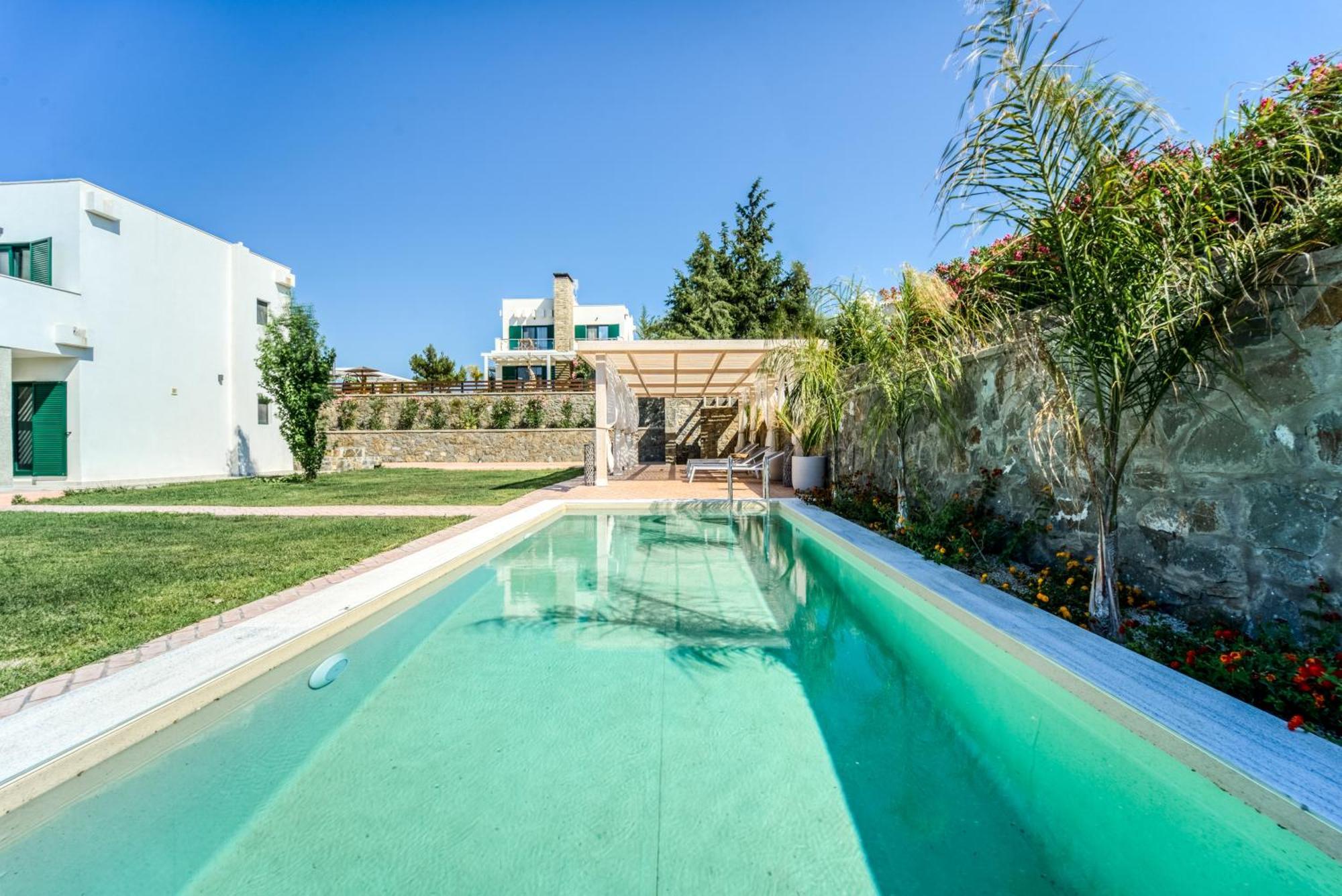 Heliophos Villa Aelia คิโอตาริ ภายนอก รูปภาพ