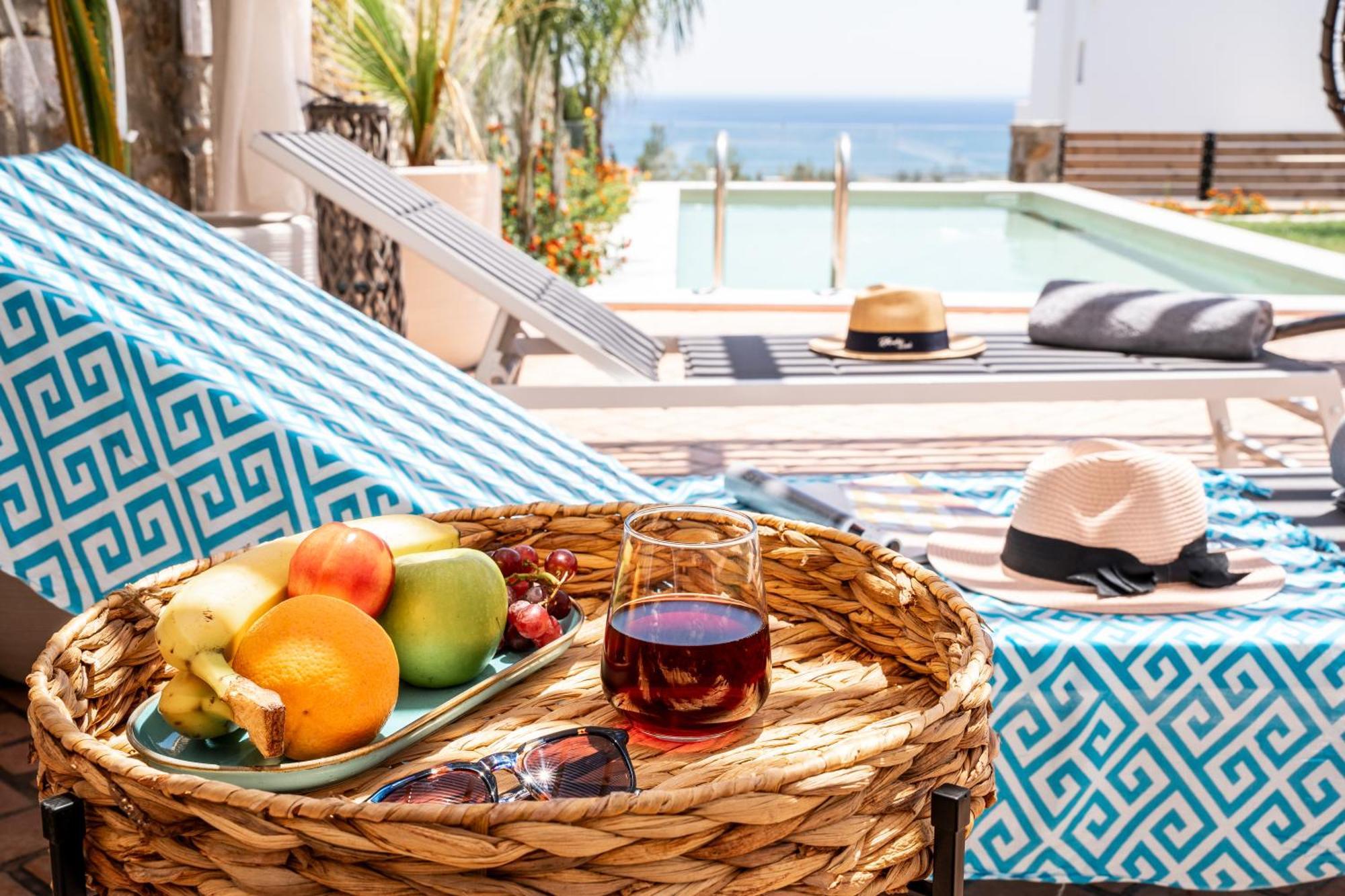 Heliophos Villa Aelia คิโอตาริ ภายนอก รูปภาพ